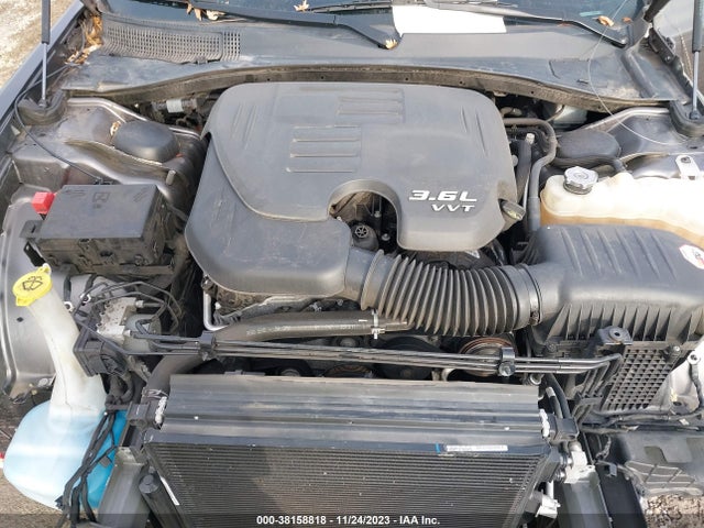 2C3CCAEG3HH586284 Chrysler 300C