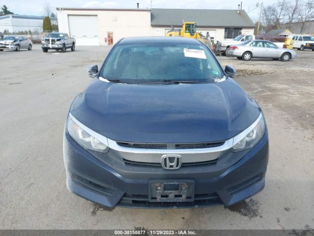 19XFC2F58GE082139 Honda Civic Lx