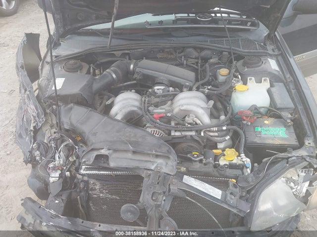 2001 SUBARU LEGACY OUTBACK H6 L.L. BEAN EDITION VIN: 4S3BH806617635639