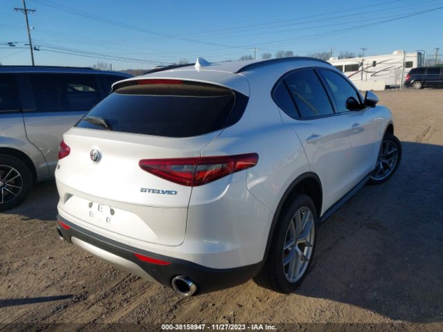ZASFAKNN8J7B84255 Alfa Romeo Stelvio Ti Sport Awd