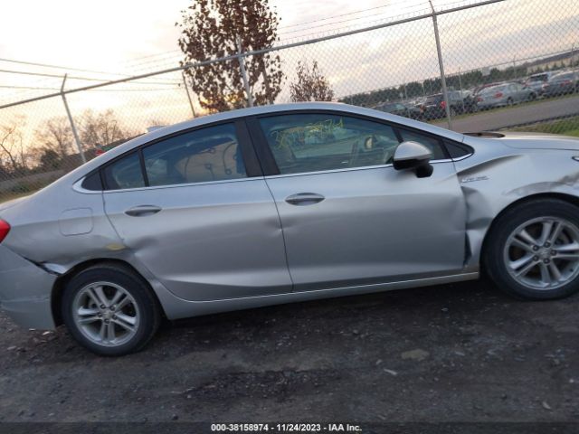 1G1BG5SE5H7245785 Chevrolet Cruze Lt Manual
