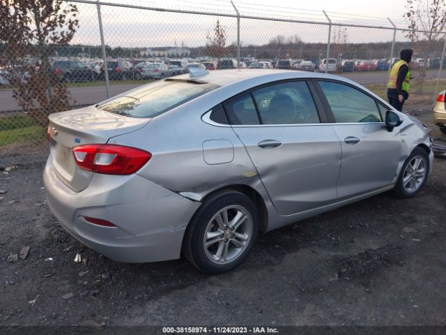 1G1BG5SE5H7245785 Chevrolet Cruze Lt Manual