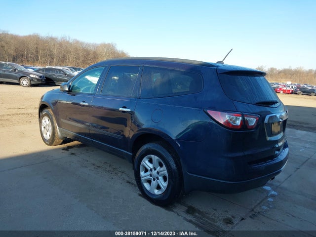 Chevrolet Traverse Ls 2015 1GNKRFKD2FJ386285 Image 3