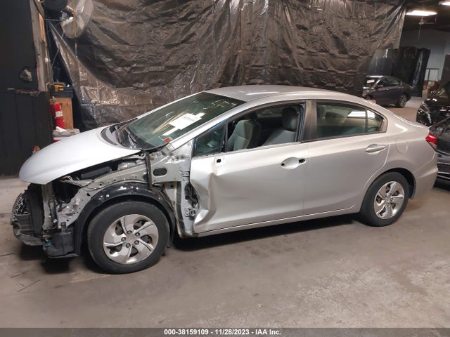 2014 HONDA CIVIC LX VIN: 19XFB2F5XEE229447