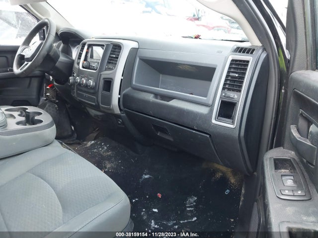 2015 RAM 1500 EXPRESS VIN: 1C6RR7KT9FS625935