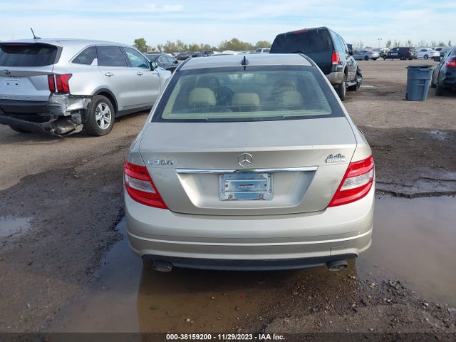 2011 MERCEDES-BENZ C 300 SPORT/LUXURY/ VIN: WDDGF5EB1BR185491