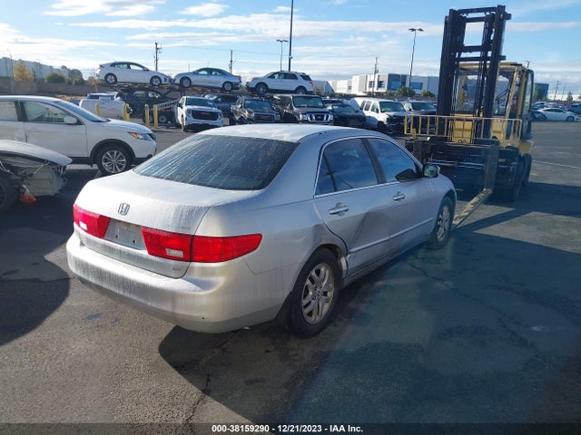 2005 HONDA ACCORD 2.4 LX VIN: 1HGCM56405A061487