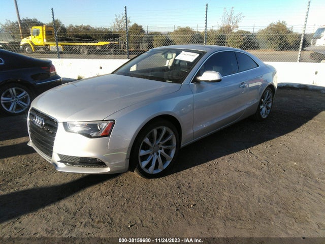WAULFAFR2EA012267 Audi A5 2.0t Premium