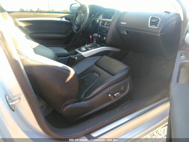 WAULFAFR2EA012267 Audi A5 2.0t Premium