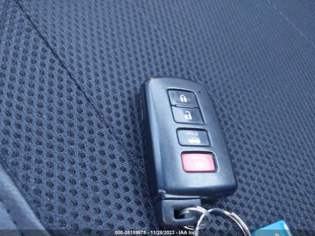 4T1BD1FK8EU097505 Toyota Camry Hybrid Xle