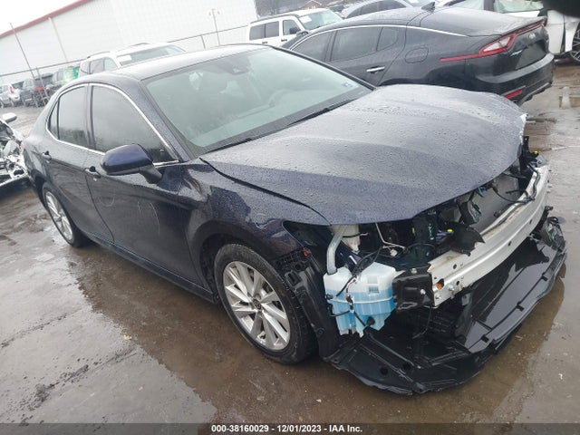 Toyota CAMRY LE 2022 4T1C11AK8NU653462 Image 1