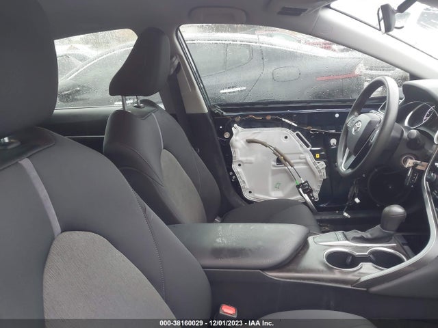Toyota CAMRY LE 2022 4T1C11AK8NU653462 Image 5