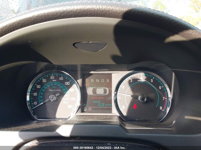 2014 JAGUAR XF SAJWJ0EFXE8U12330 Photo 6