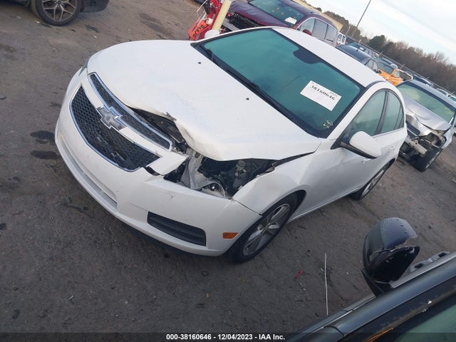 Chevrolet Cruze 2lt Auto 2014 1G1PE5SB1E7396118 Image 2