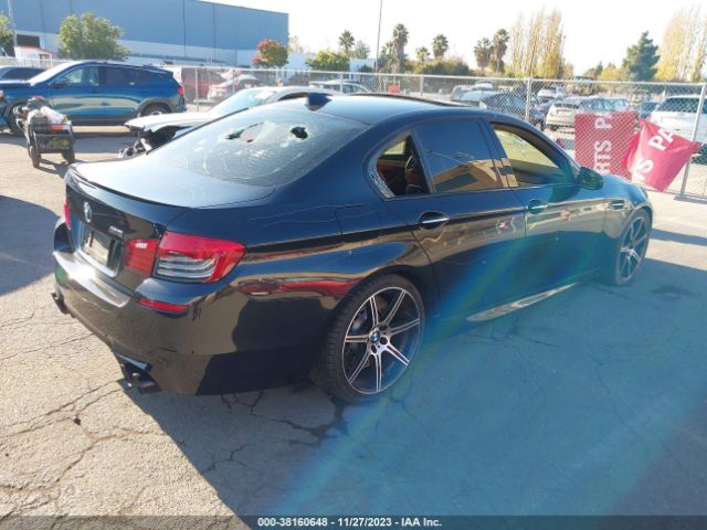 WBSFV9C55FD595364 BMW M5