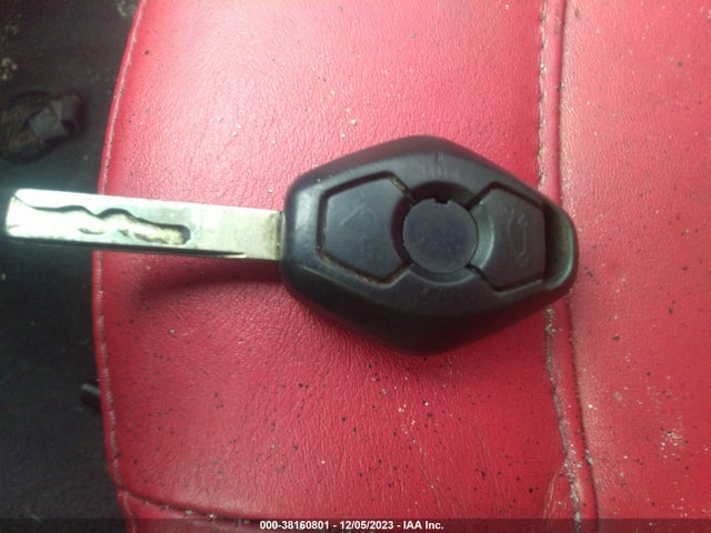 Продаж на аукціоні авто 2006 Bmw Z4 3.0si, vin: 4USBU53516LX00323, номер лоту: 38160801