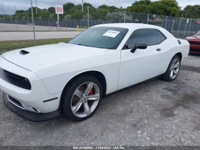 2C3CDZAG3JH231736 Dodge Challenger Sxt Plus