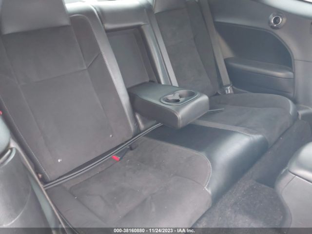 2C3CDZAG3JH231736 Dodge Challenger Sxt Plus