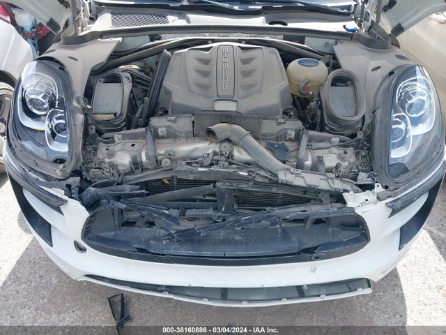 2016 PORSCHE MACAN WP1AB2A59GLB57134 Photo 9
