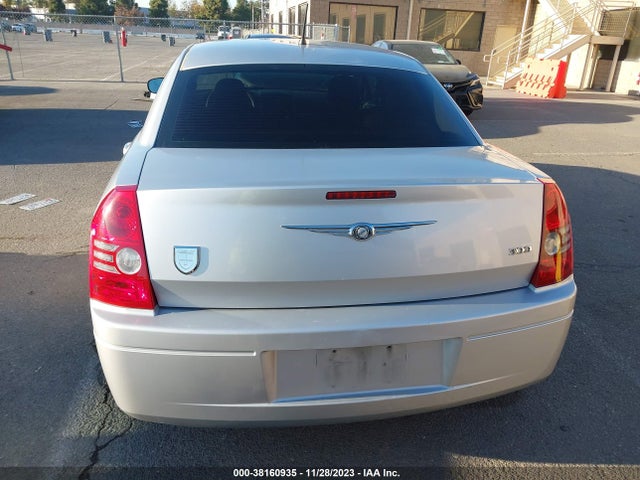2008 CHRYSLER 300 LX VIN: 2C3KA43R58H158885