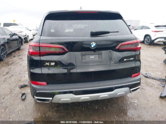 5UXCR4C02N9J04108 BMW X5 Sdrive40i