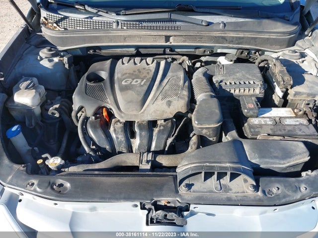 2013 HYUNDAI SONATA GLS VIN: 5NPEB4AC7DH748026