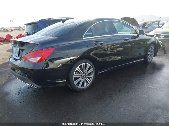 WDDSJ4EB6KN714623 Mercedes-Benz m270
