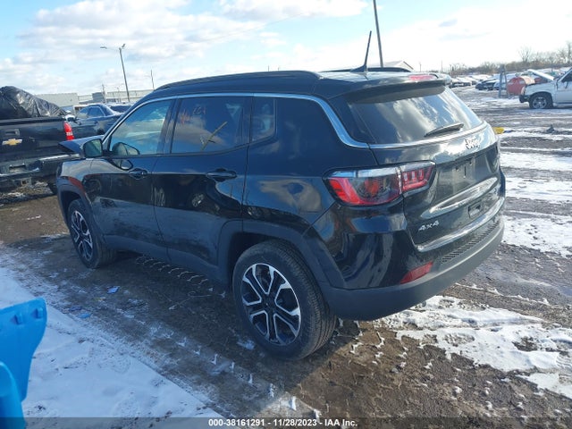 3C4NJDCB2NT195584 Jeep Compass Limited 4x4