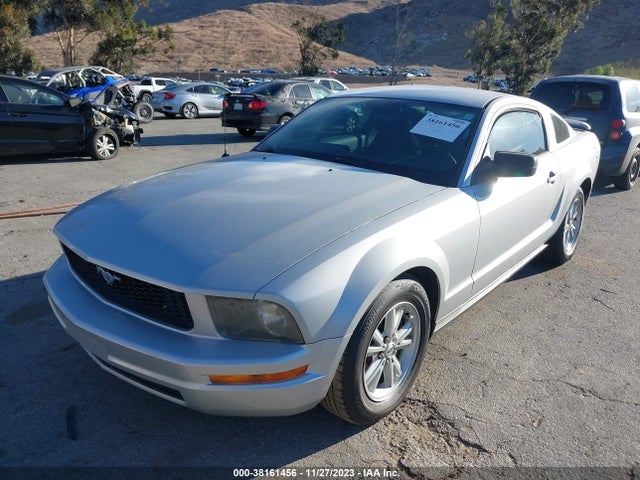 2005 FORD MUSTANG V6 DELUXE/V6 PREMIUM VIN: 1ZVFT80N555163021