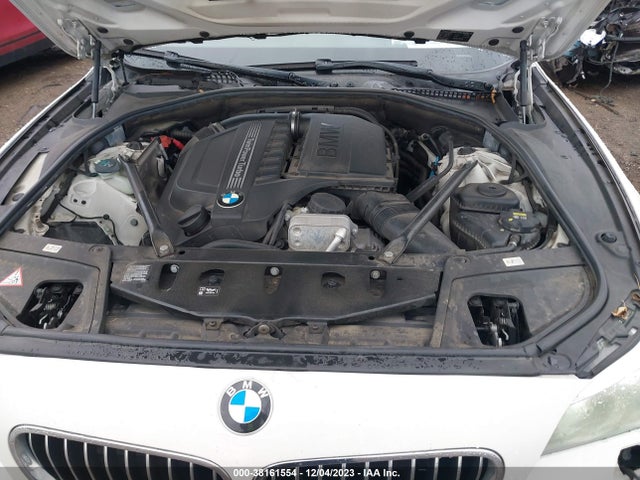 BMW 535i Xdrive 2016 WBA5B3C50GG256386 Image 10
