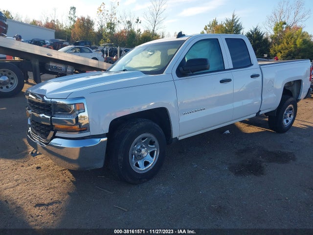 Chevrolet Silverado 1500 Ls 2017 1GCRCNEC0HZ217473 Image 2