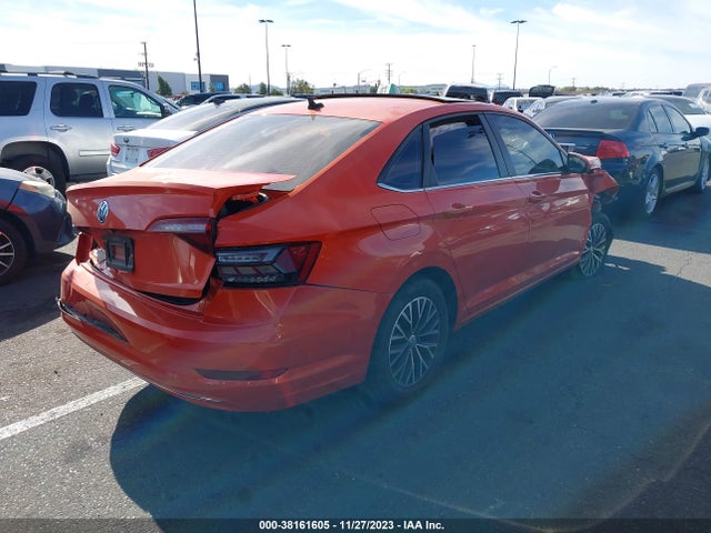 3VWE57BUXKM068657 Volkswagen Jetta 1.4t Sel