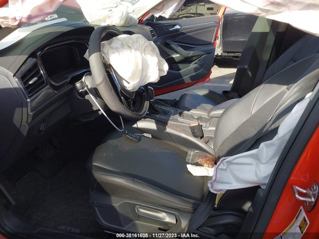 3VWE57BUXKM068657 Volkswagen Jetta 1.4t Sel