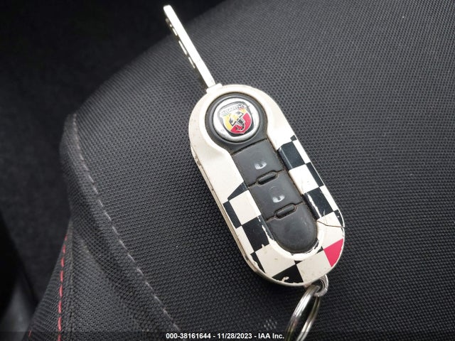 2013 FIAT 500 3C3CFFFH0DT579807 Photo 10