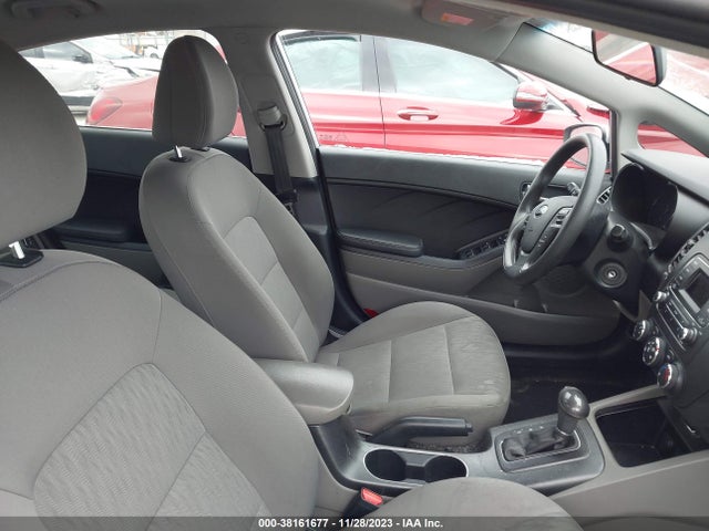 KIA FORTE LX 2016 KNAFK4A63G5531377 Image 5