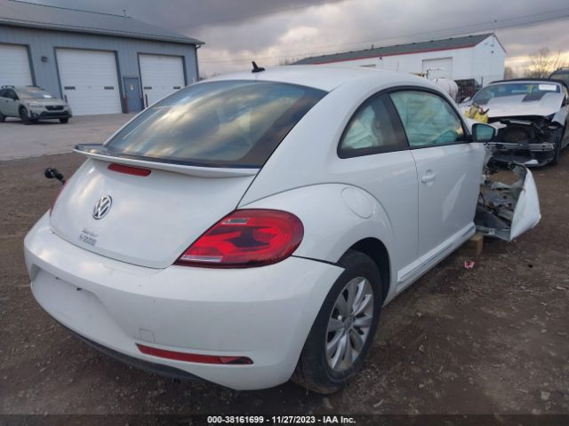 2019 VOLKSWAGEN BEETLE 3VWFD7AT5KM720410 Photo 3
