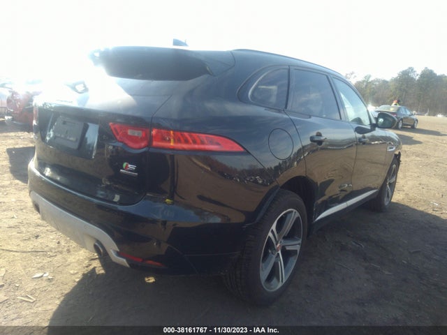 2018 JAGUAR F-PACE SADCM2FV9JA235545 Photo 3