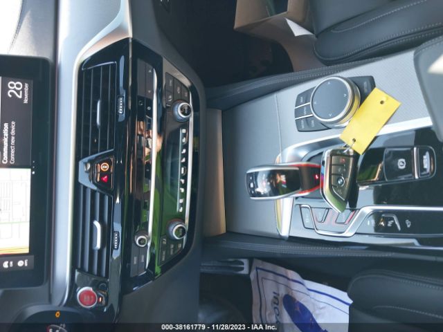 WBS83CH08NCK58832 BMW M5