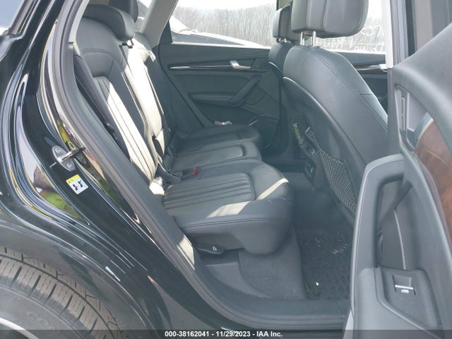 WA1BNAFY0K2121609 Audi Q5 45 Premium