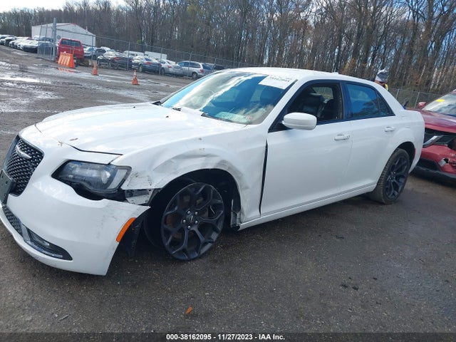 Chrysler 300 300s 2019 2C3CCABG4KH628604 Image 2