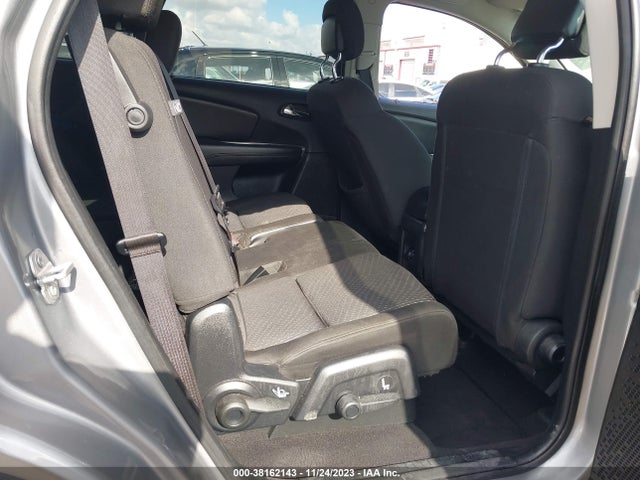 Dodge JOURNEY SE 2018 3C4PDCAB1JT241803 Image 8