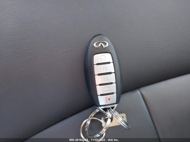 2018 INFINITI Q50 3.0T LUXE VIN: JN1EV7AR7JM440386