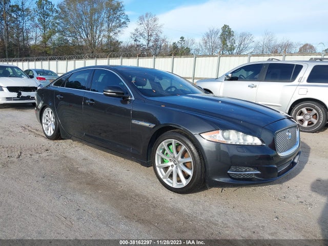 2013 JAGUAR XJ SAJWA1C70D8V43475 Photo 0