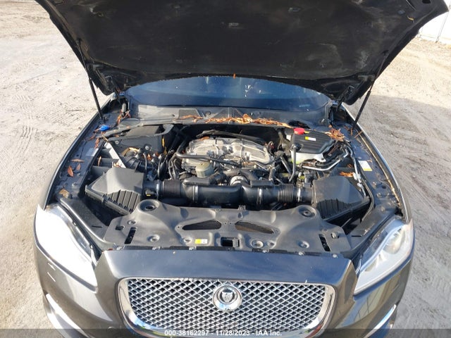 2013 JAGUAR XJ SAJWA1C70D8V43475 Photo 9