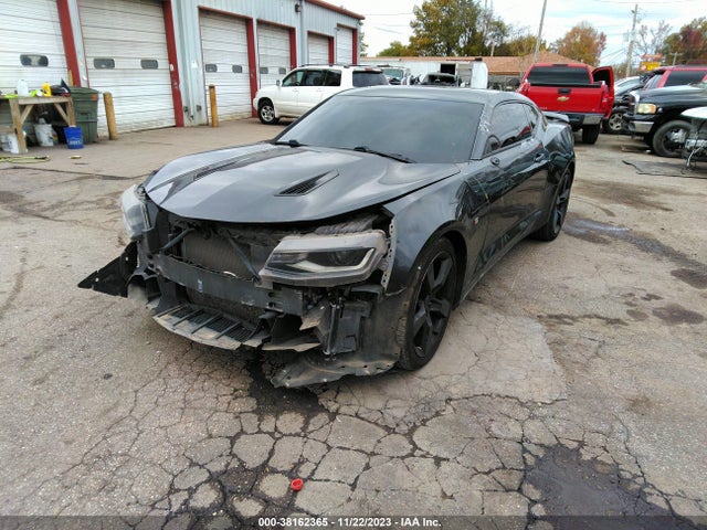Chevrolet Camaro 1ss 2018 1G1FF1R78J0137714 Image 2