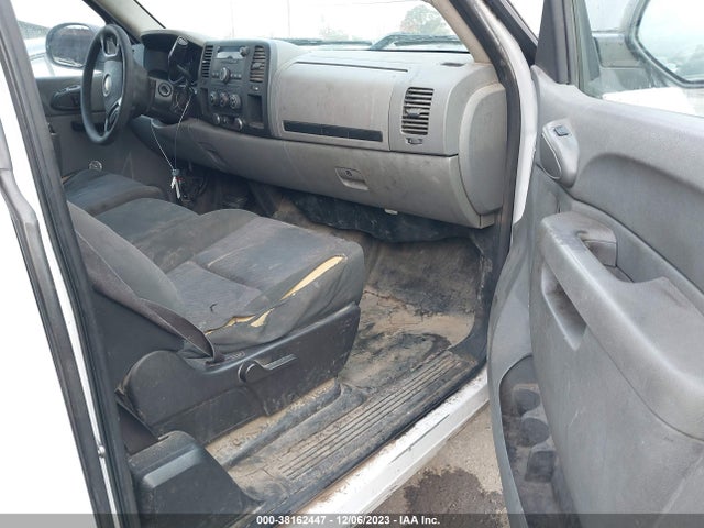 2013 CHEVROLET SILVERADO 1500 WORK TRUCK VIN: 1GCRCPE07DZ115602