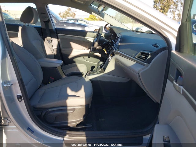 2019 HYUNDAI ELANTRA SEL VIN: KMHD84LF5KU747764