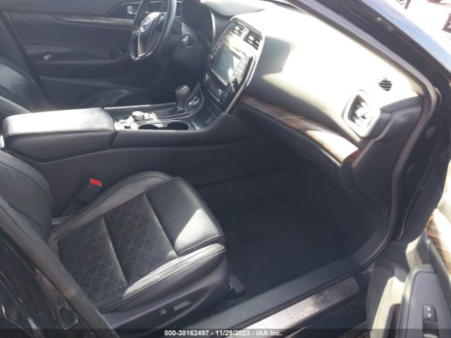 1N4AA6AP1GC440713 Nissan Maxima 3.5 Platinum