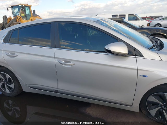 2018 HYUNDAI IONIQ HYBRID SEL VIN: KMHC75LC1JU084590
