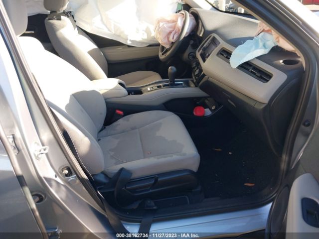 3CZRU5H38KG701417 Honda HR-V LX